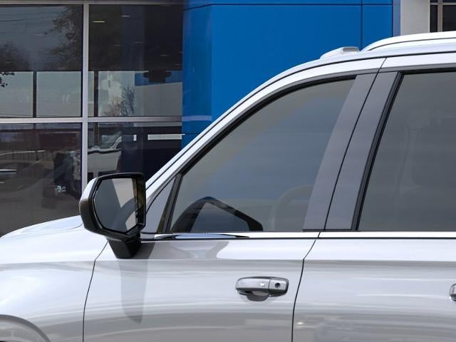 2027 Chevrolet Suburban LS