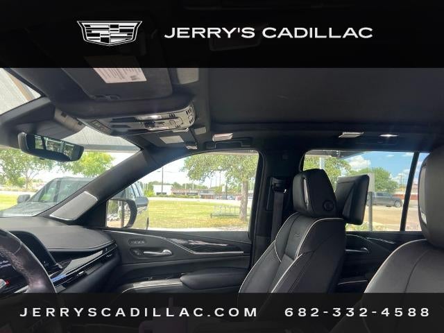 2023 Cadillac Escalade Sport