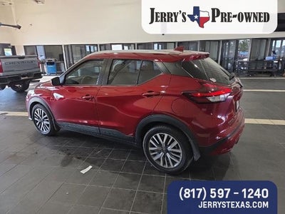 2022 Nissan Kicks SV