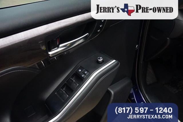 2022 Toyota Highlander Hybrid Limited