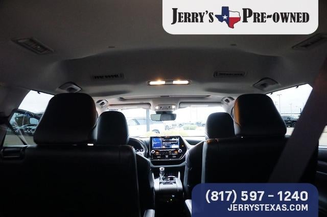 2022 Toyota Highlander Hybrid Limited