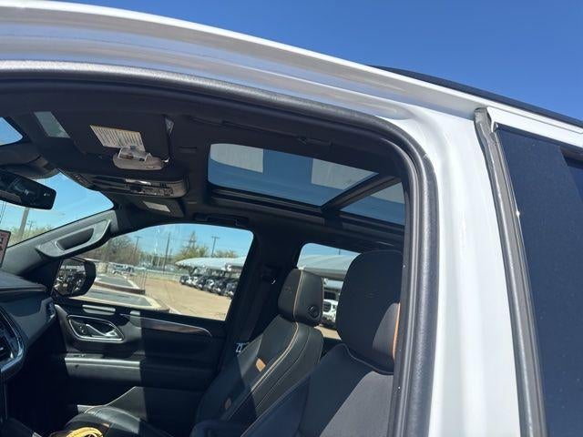 2024 GMC Yukon XL AT4