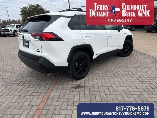 2020 Toyota RAV4 Hybrid LE