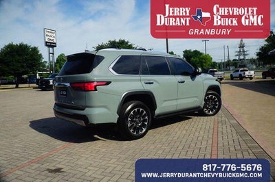 2026 Toyota Sequoia SR5