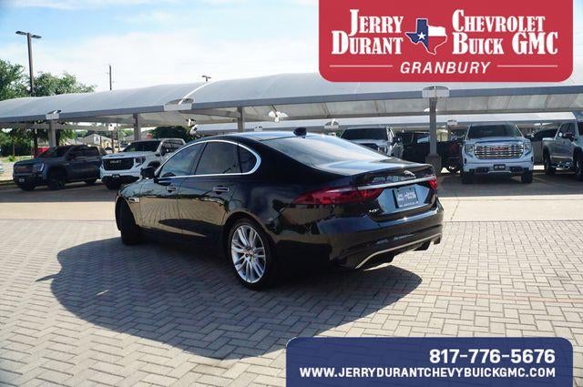 2023 Jaguar XF SE