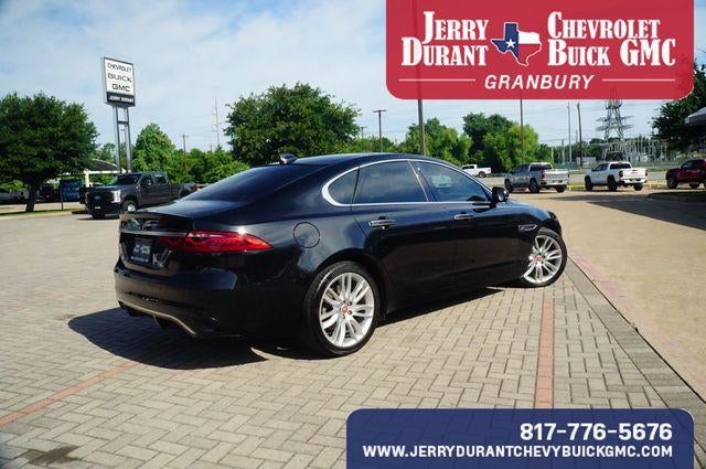 2023 Jaguar XF SE