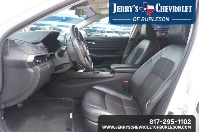 2022 Nissan Altima 2.5 SR