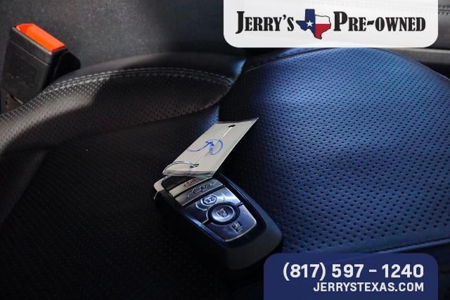 2025 Ford Super Duty F-250 SRW Platinum