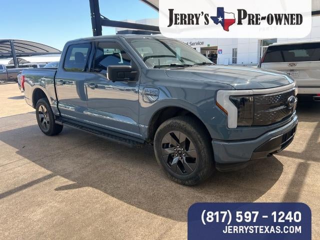 2023 Ford F-150 Lightning XLT