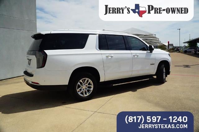 2025 Chevrolet Suburban LT