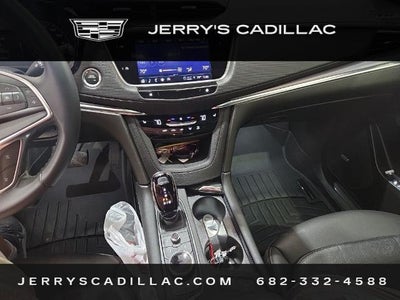 2024 Cadillac XT5 Luxury