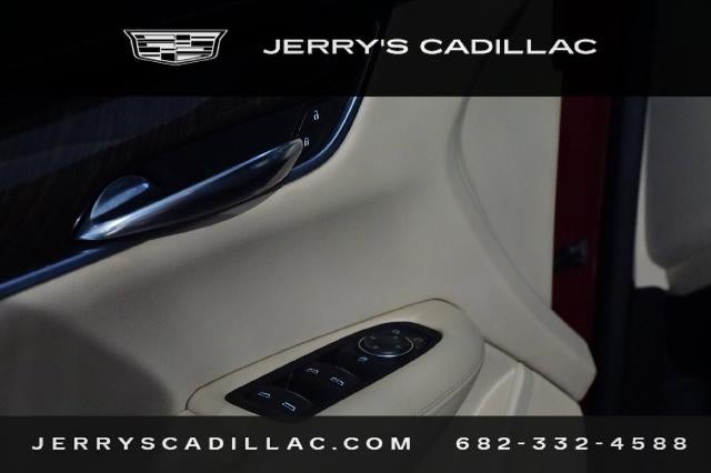 2017 Cadillac XT5 Base
