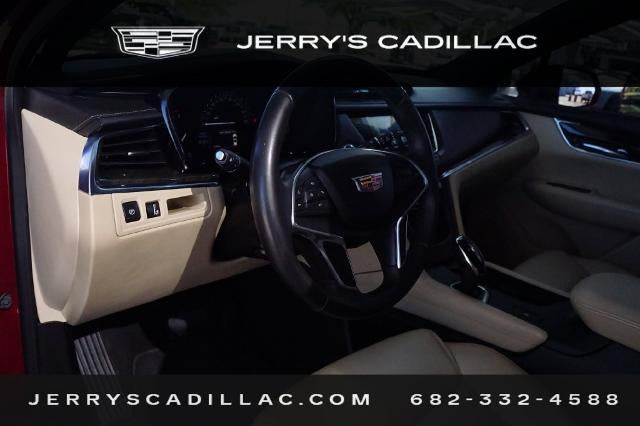 2017 Cadillac XT5 Base