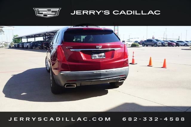 2017 Cadillac XT5 Base