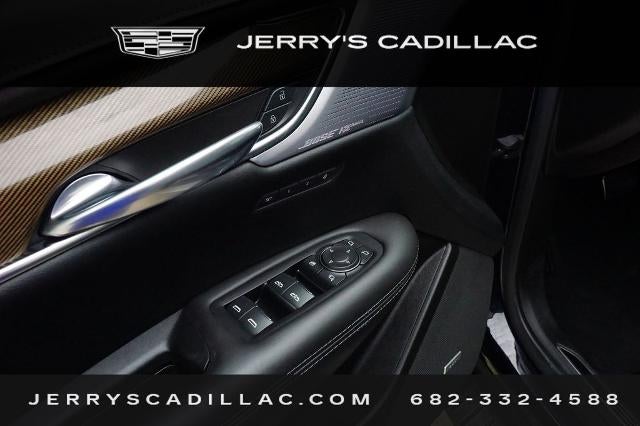 2022 Cadillac XT5 Sport